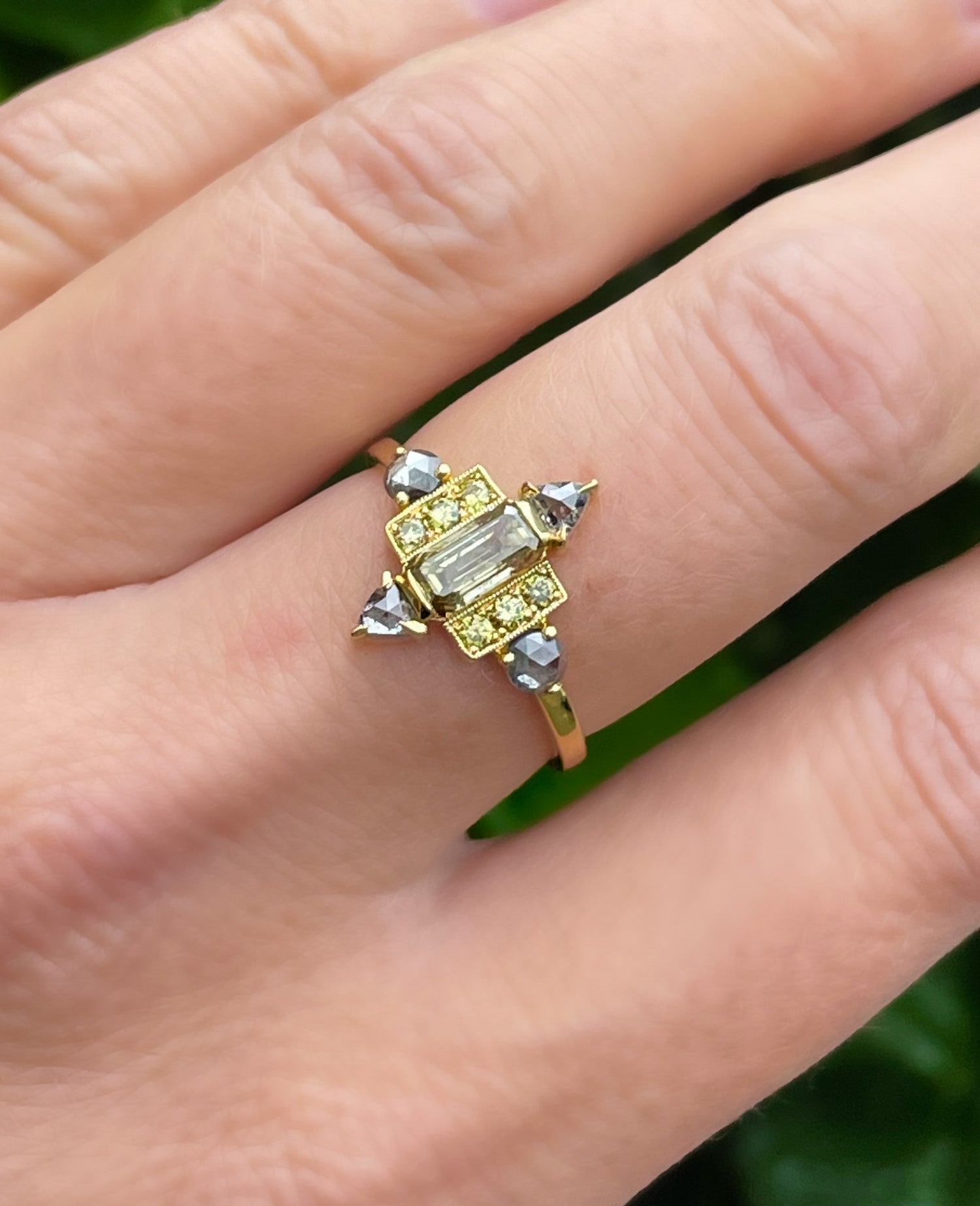 ALTERNATIVE ENGAGEMENT RINGS