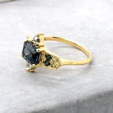Teal Spinel & Natural Fancy Diamond 18k Gold Ring