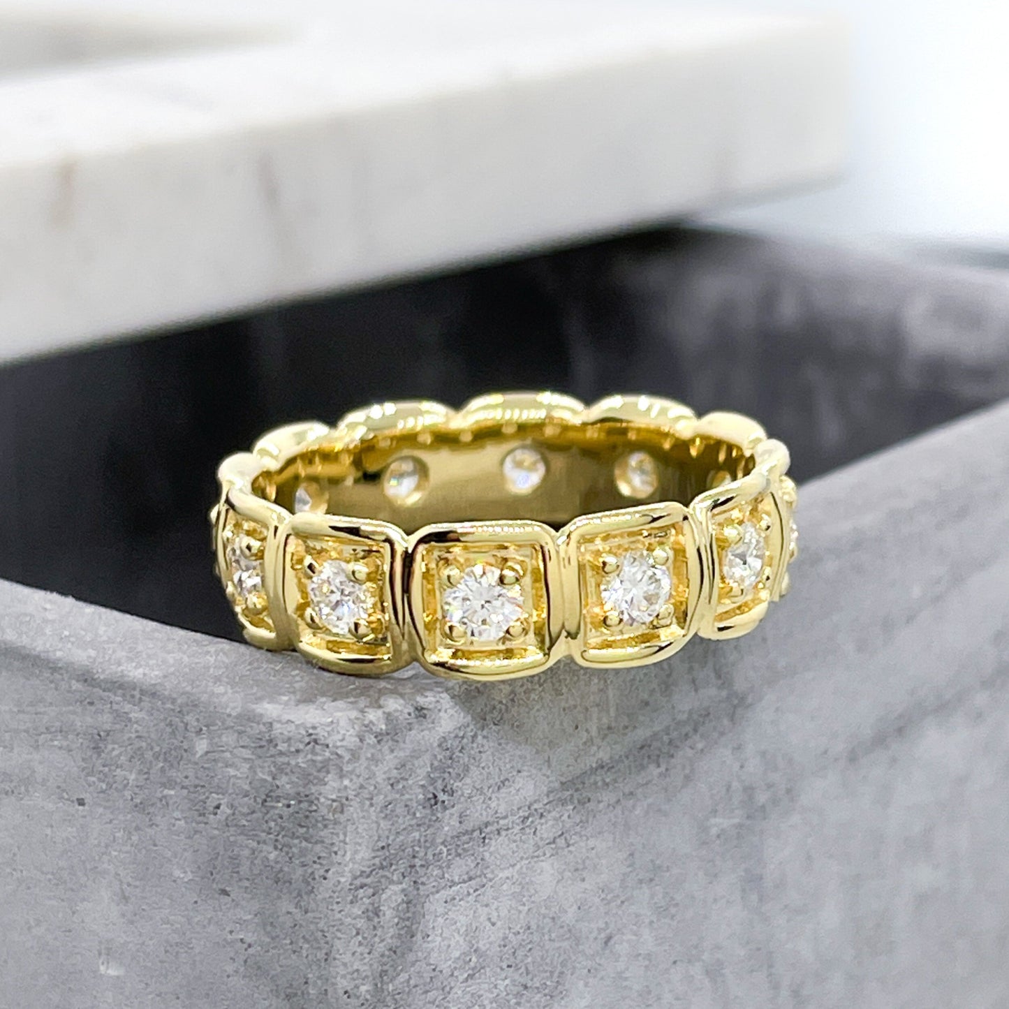 18k textured grande eternity diamond band